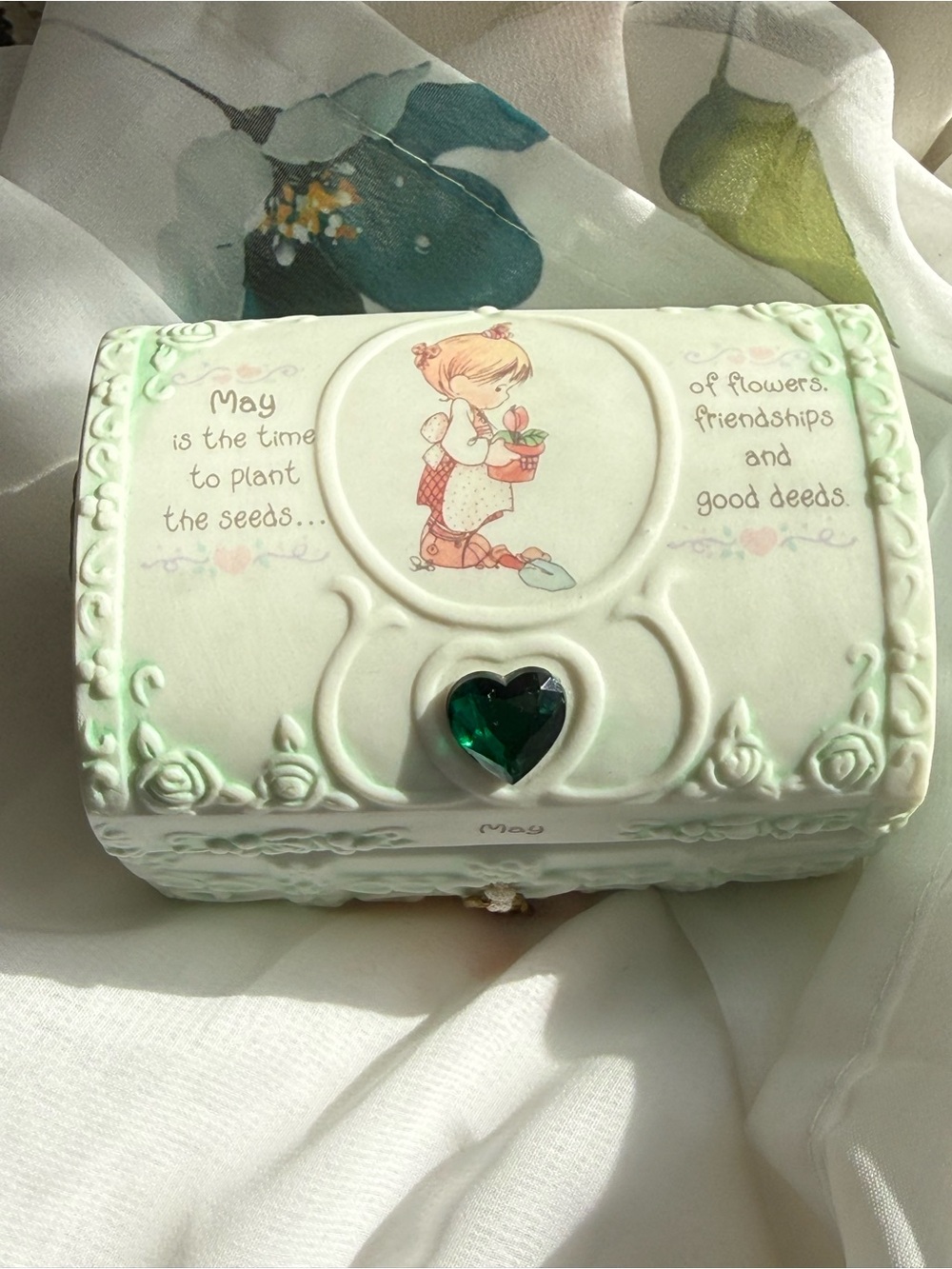 Vintage 1995 Precious Moments May Birthstone Hope Chest Trinket Box